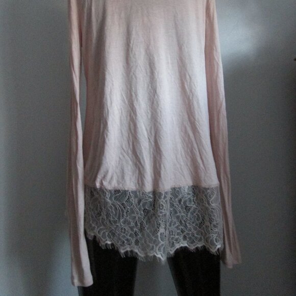 BCBG MAXAZRIA bare pink rayon lace trim tunic top - Picture 7 of 9